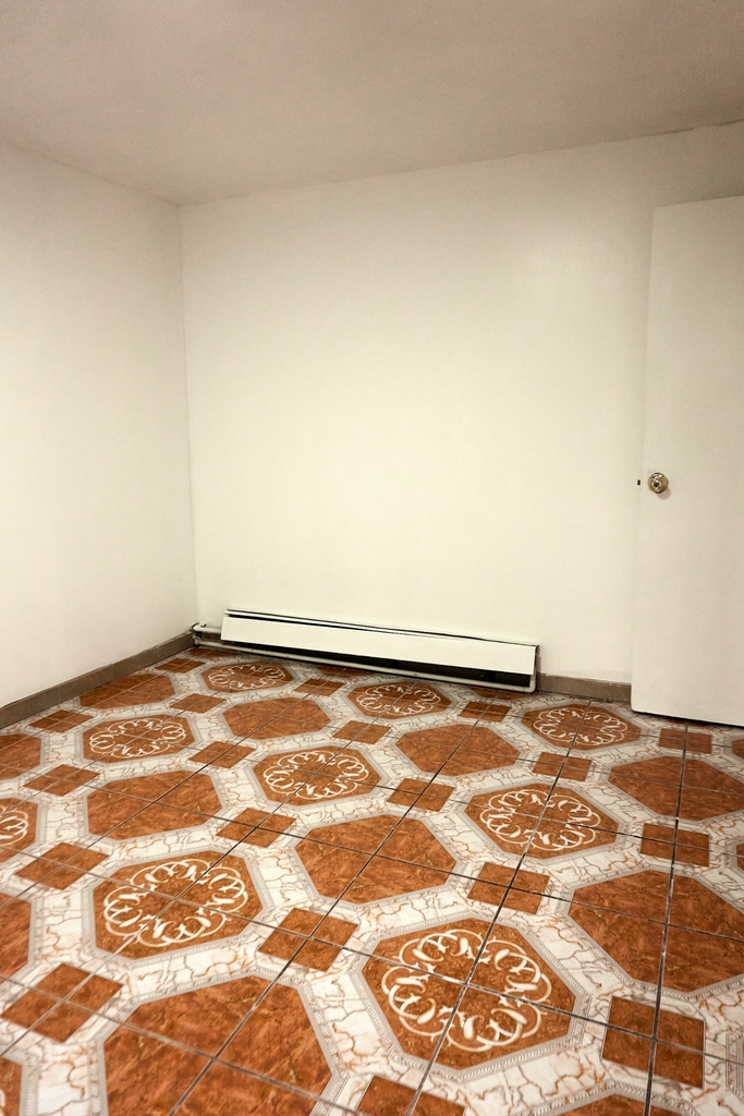 34-7 75th Street - Photo 6