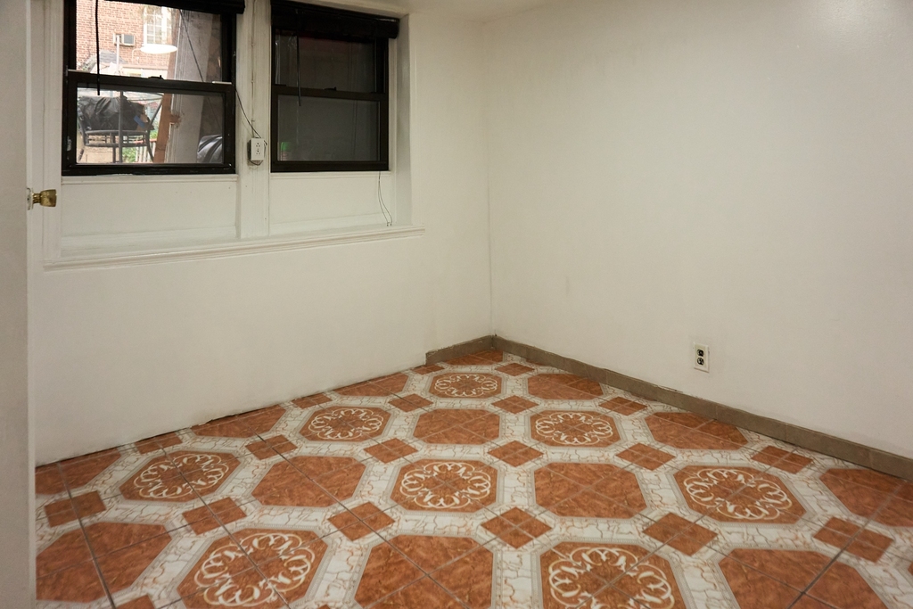 34-7 75th Street - Photo 10