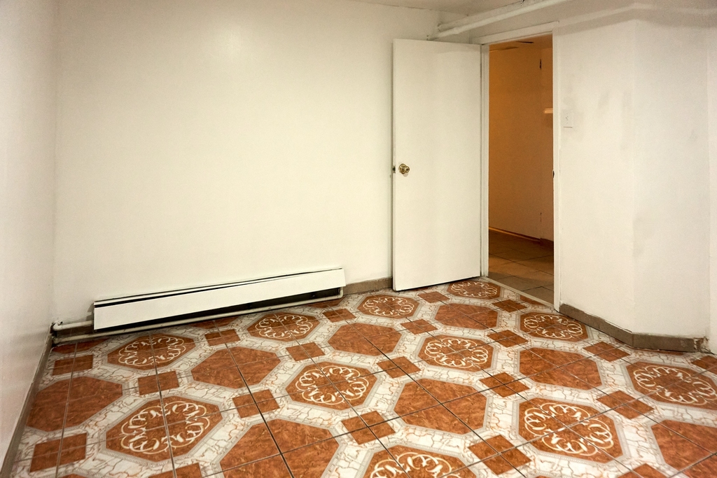 34-7 75th Street - Photo 7