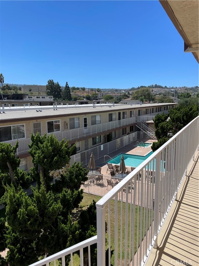 25925 Narbonne Avenue - Photo 6