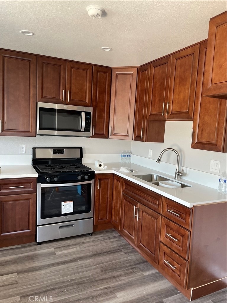 25925 Narbonne Avenue - Photo 2