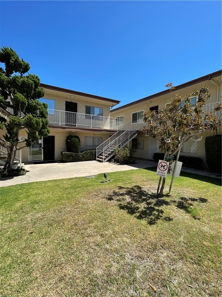 25925 Narbonne Avenue - Photo 7