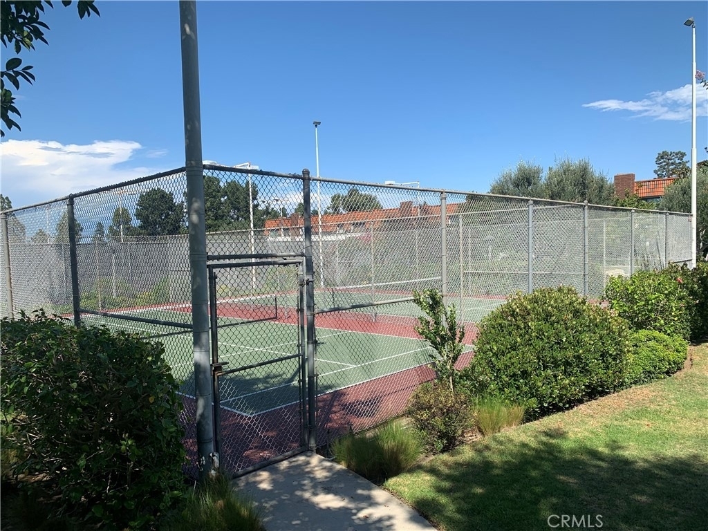 28000 Ridgebluff Court - Photo 23