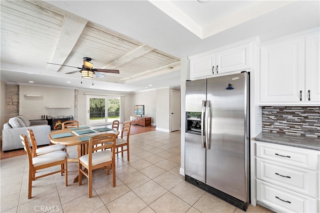 710 Avenida Columbo - Photo 5