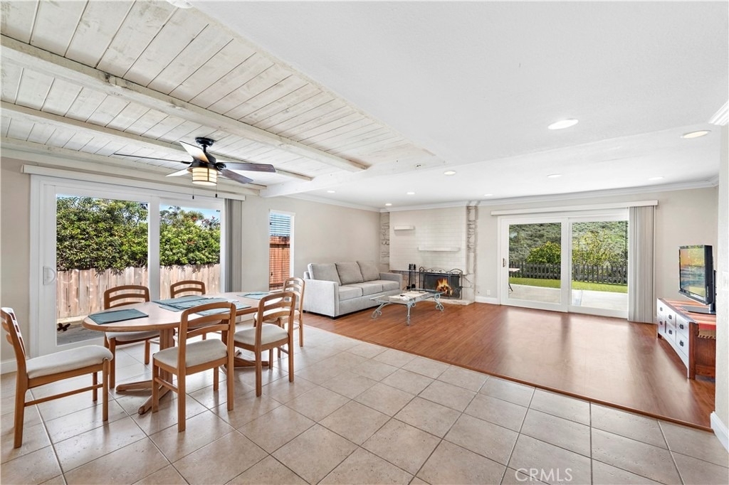 710 Avenida Columbo - Photo 2