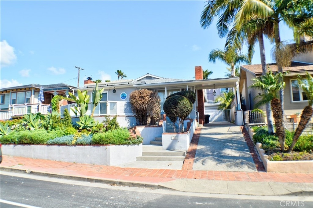 123 Avenida Valencia W - Photo 0