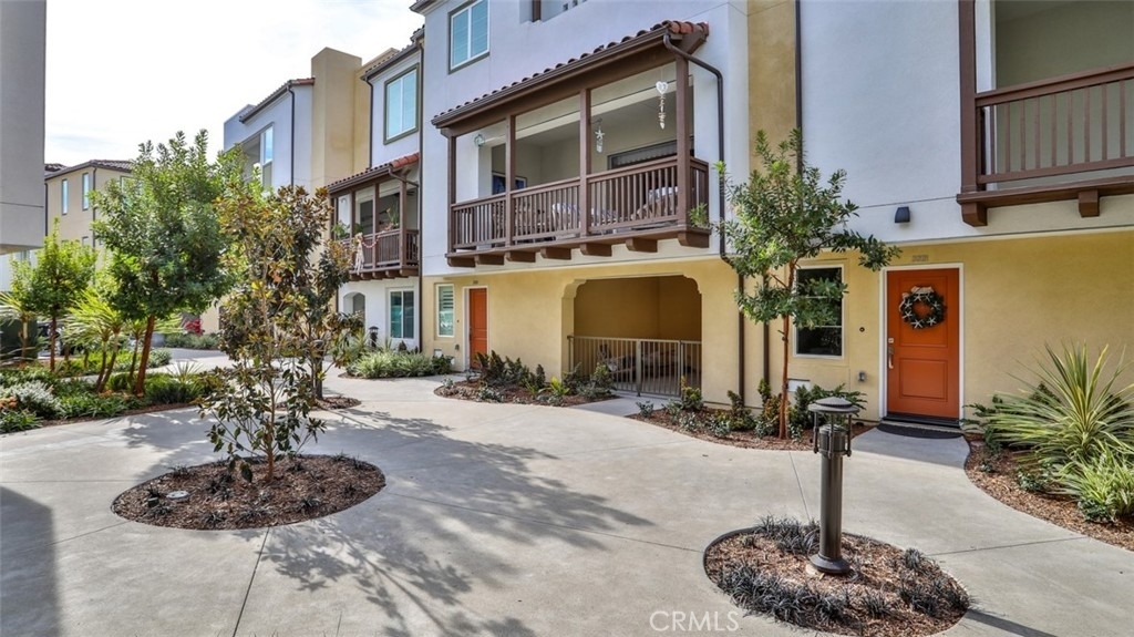 3319 Doheny Way - Photo 3