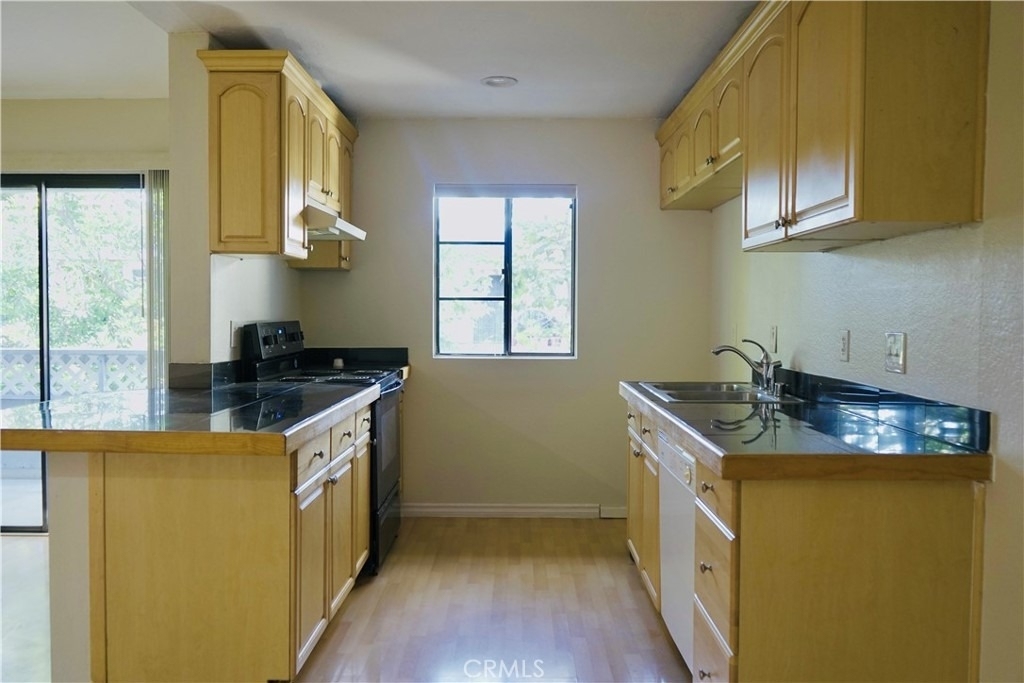 32221 N Alipaz Street - Photo 12