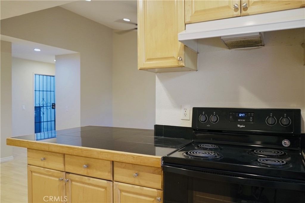32221 N Alipaz Street - Photo 5
