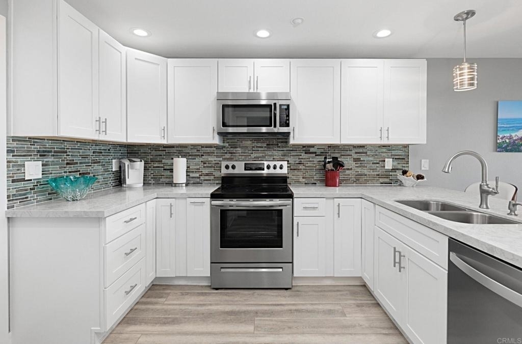 910 N Pacific St - Photo 10