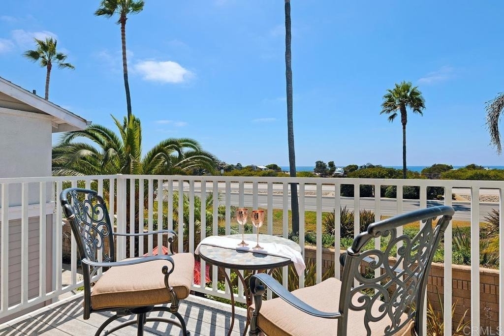 6963 Tradewinds Drive - Photo 3