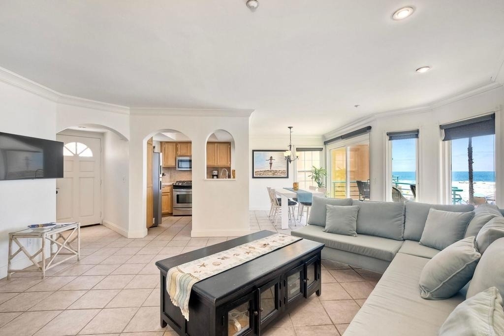 400 N The Strand - Photo 4