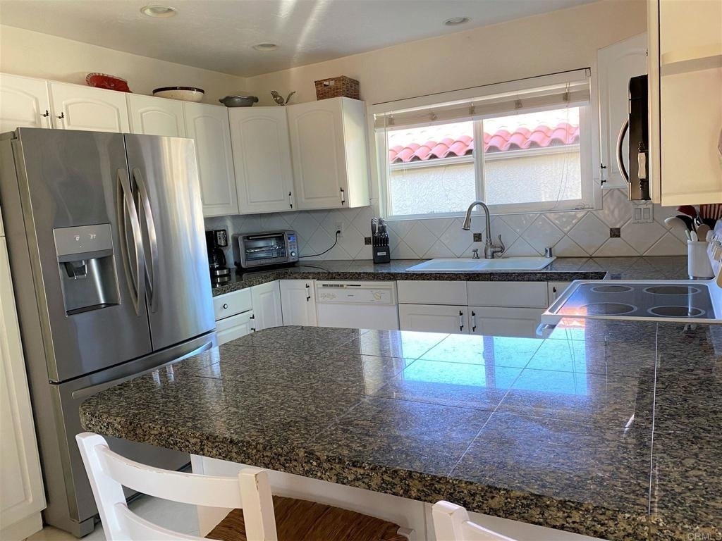 6677 Paseo Del Norte - Photo 8