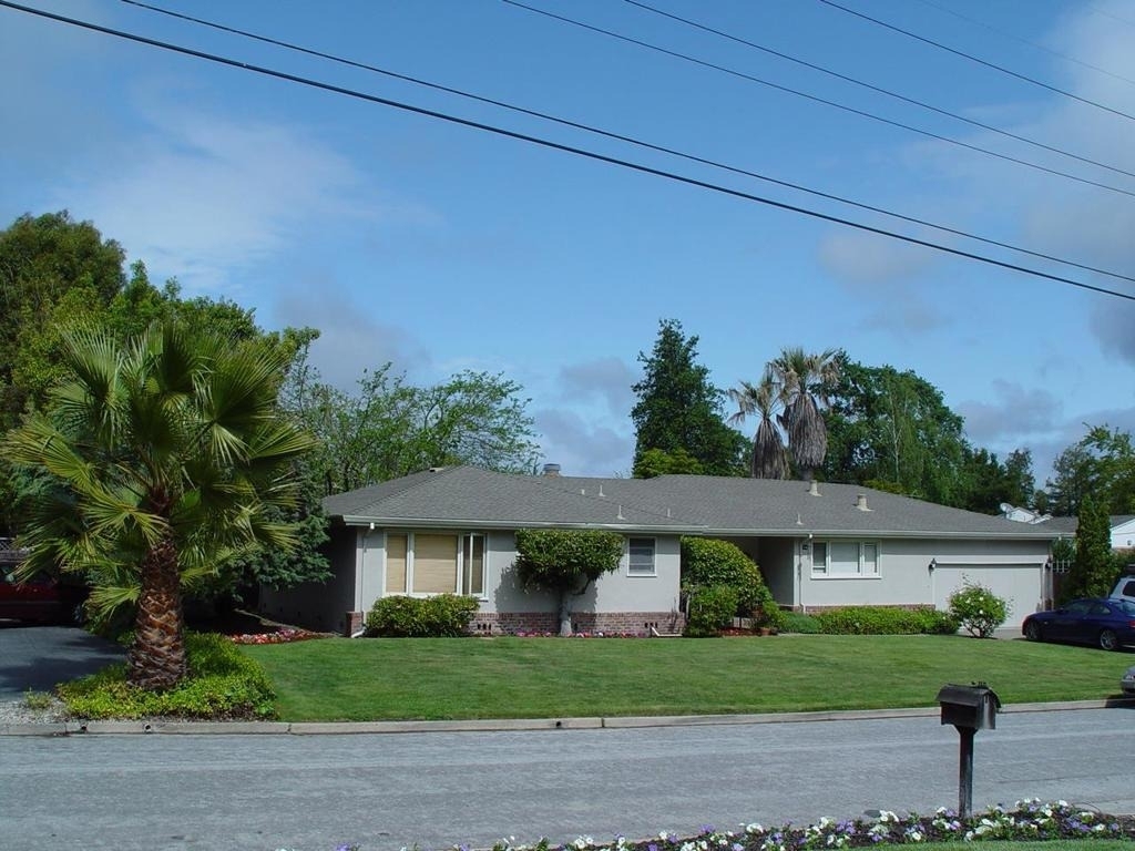2130 Ward Way - Photo 0