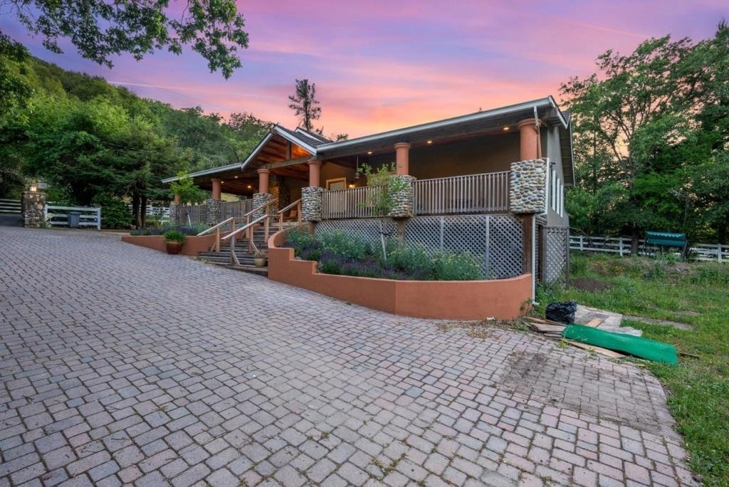 13550 Uvas Road - Photo 35