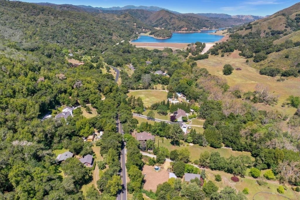 13550 Uvas Road - Photo 38