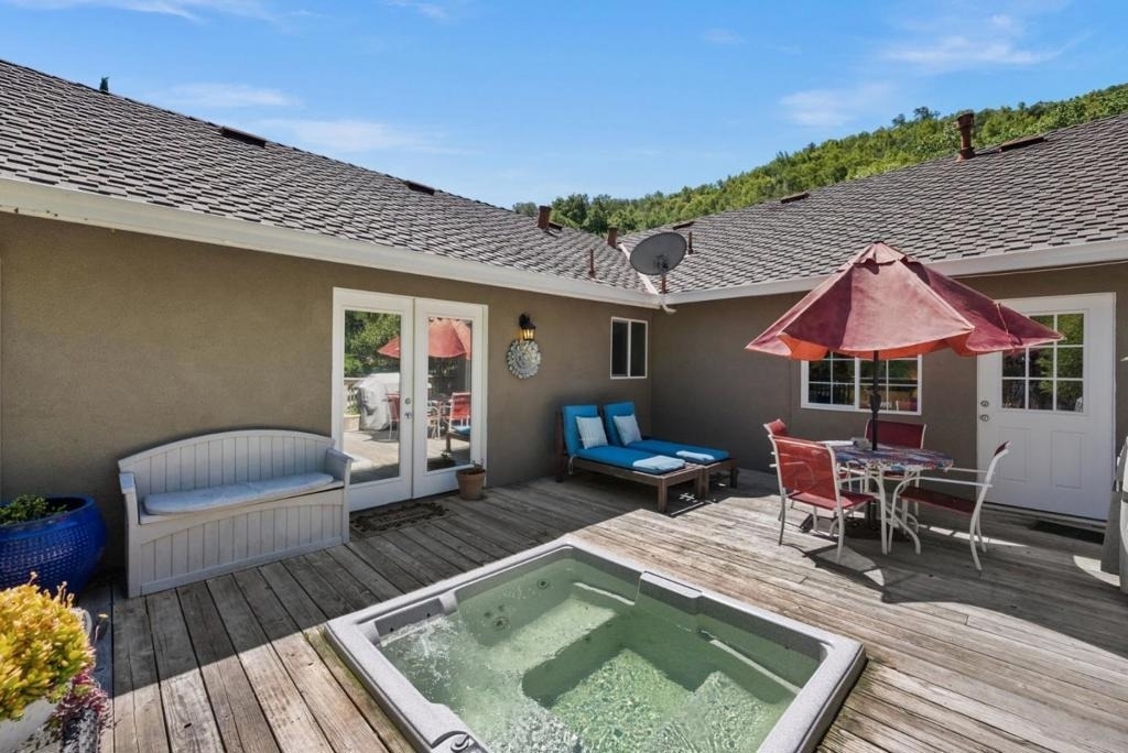 13550 Uvas Road - Photo 26
