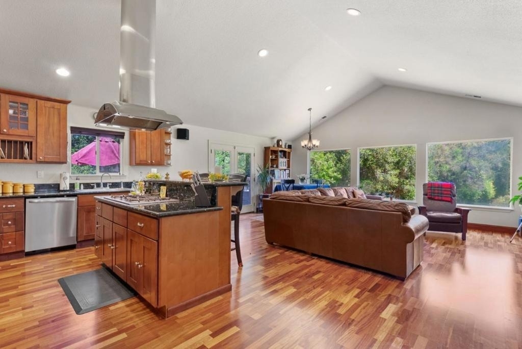 13550 Uvas Road - Photo 23