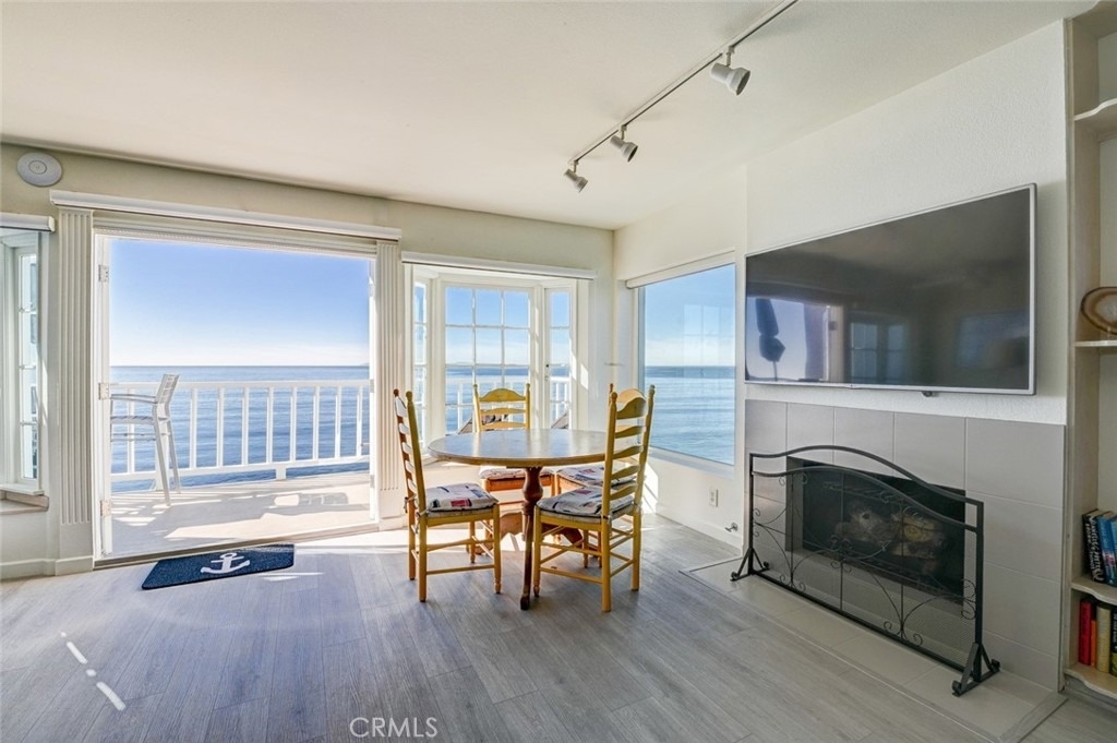 1021 Gaviota Drive - Photo 4