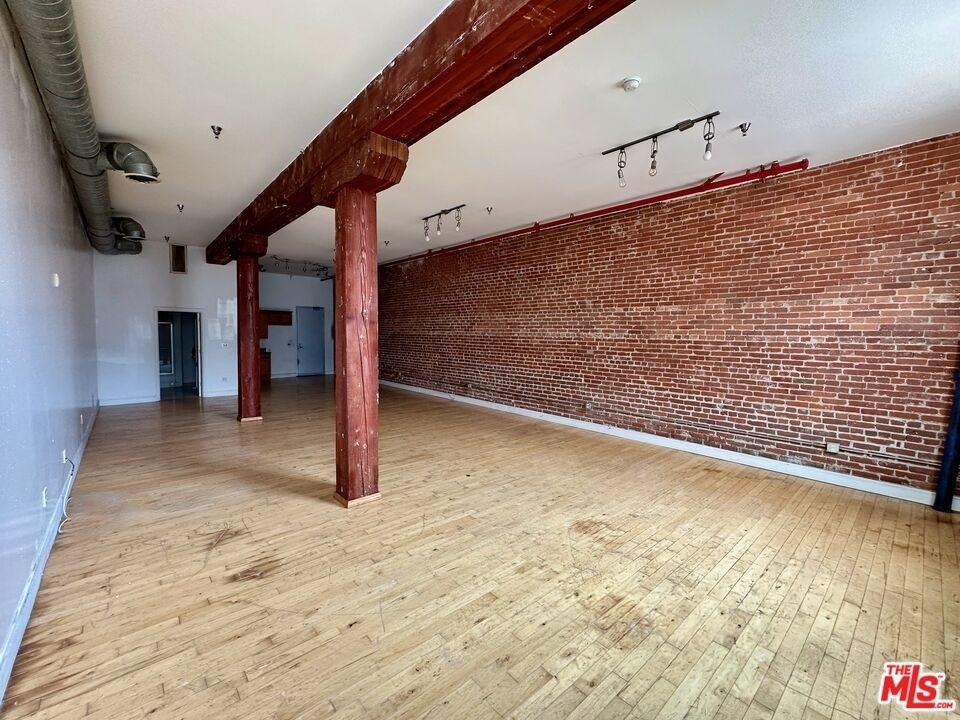 726 S Santa Fe Avenue - Photo 3