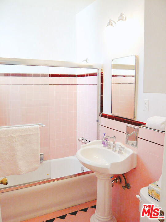 1269 S Citrus Avenue - Photo 3