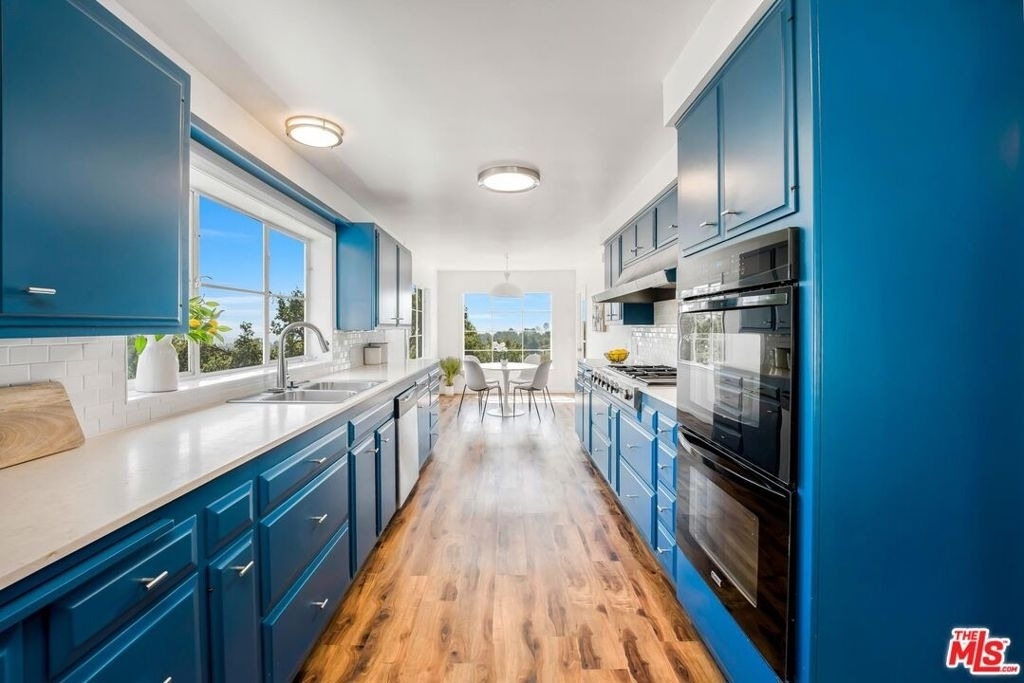 949 N Norman Place - Photo 11