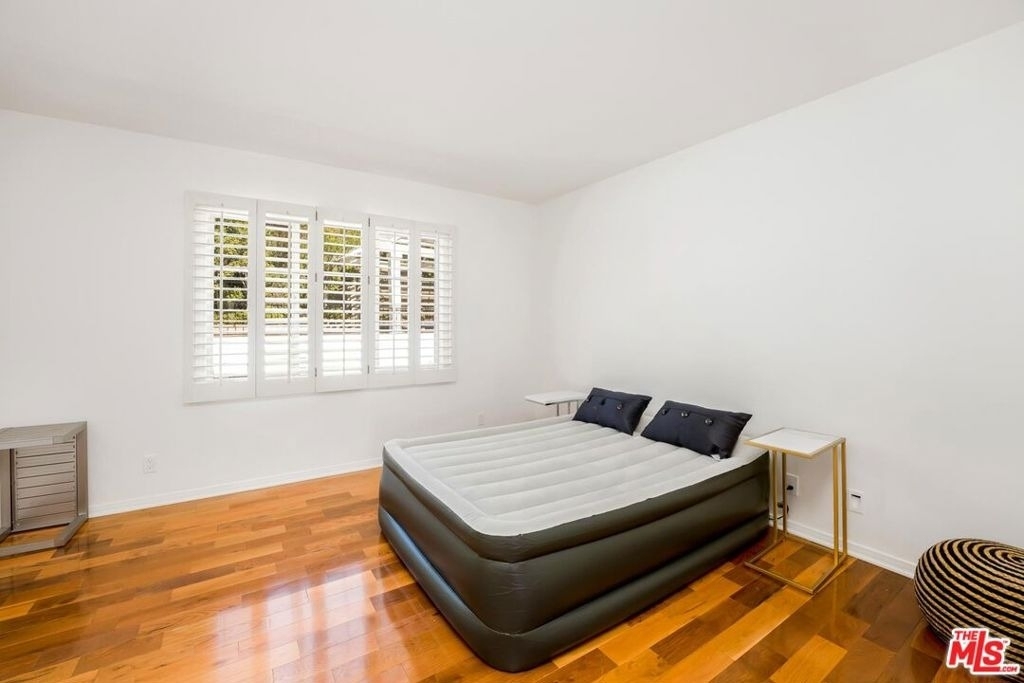 949 N Norman Place - Photo 22