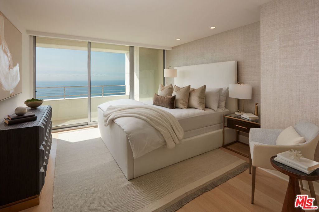 1221 W Ocean Avenue - Photo 15