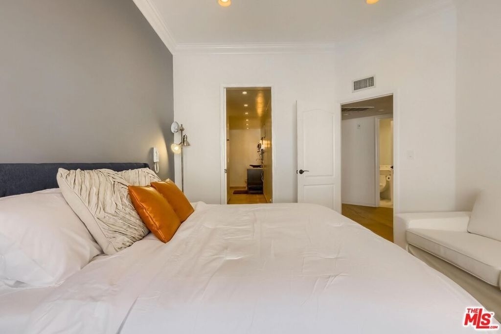 435 Arnaz Drive - Photo 17