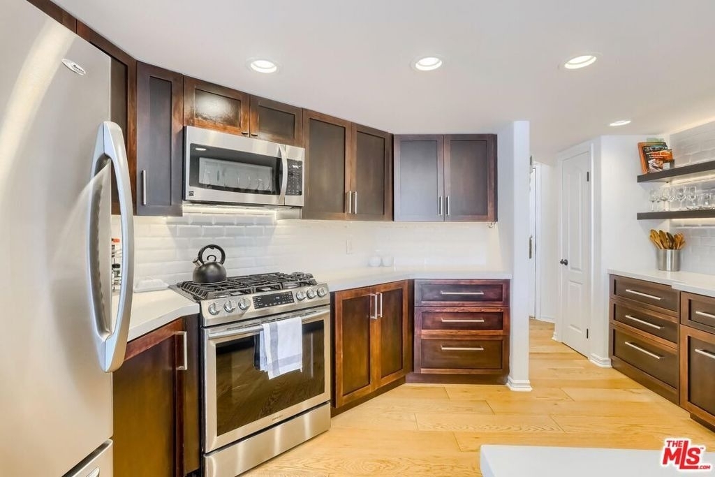 435 Arnaz Drive - Photo 14