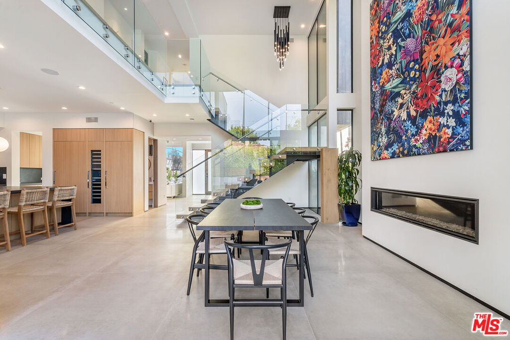 200 N Doheny Drive - Photo 47
