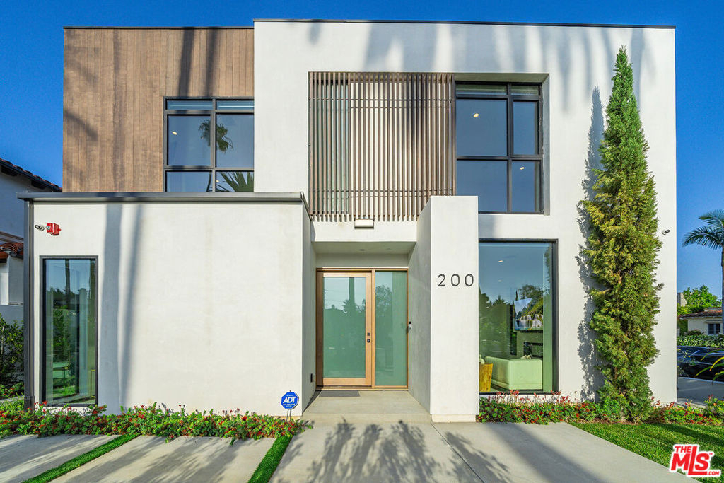 200 N Doheny Drive - Photo 19
