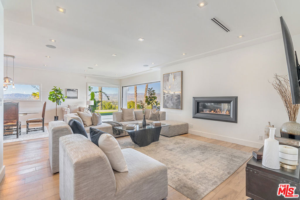 10901 Terryview Drive - Photo 19