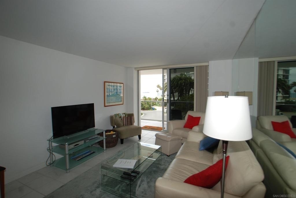 1770 Avenida Del Mundo - Photo 6