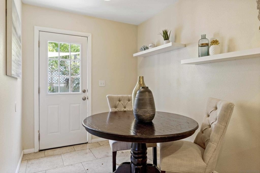 2333 Howard Ave - Photo 8