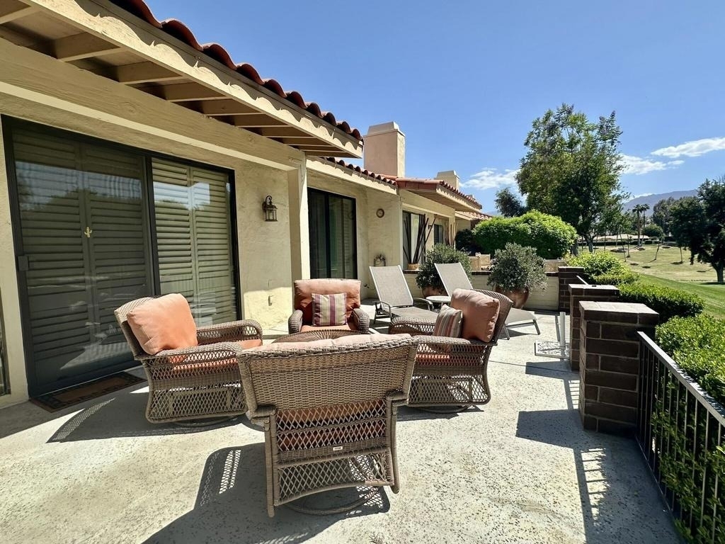291 Serena Drive - Photo 1