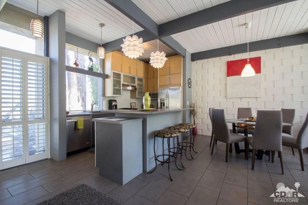 261 Sandpiper Street - Photo 1