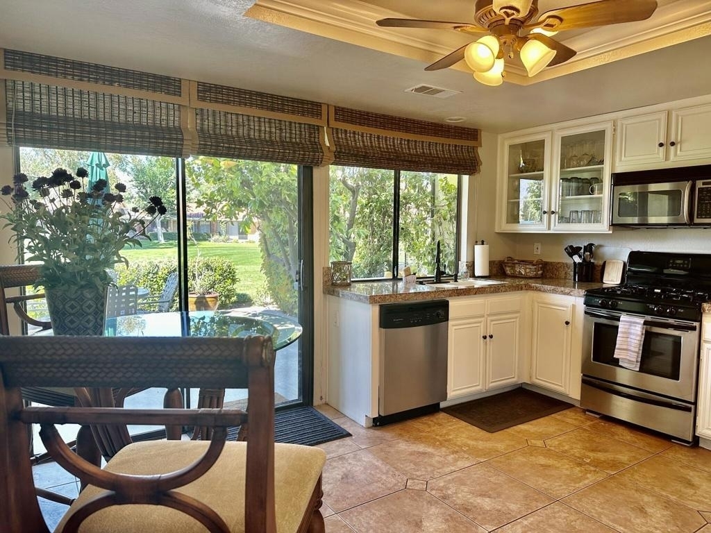 221 Serena Drive - Photo 10