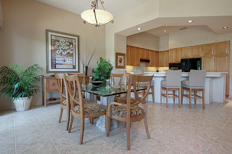 379 Tomahawk Drive - Photo 3