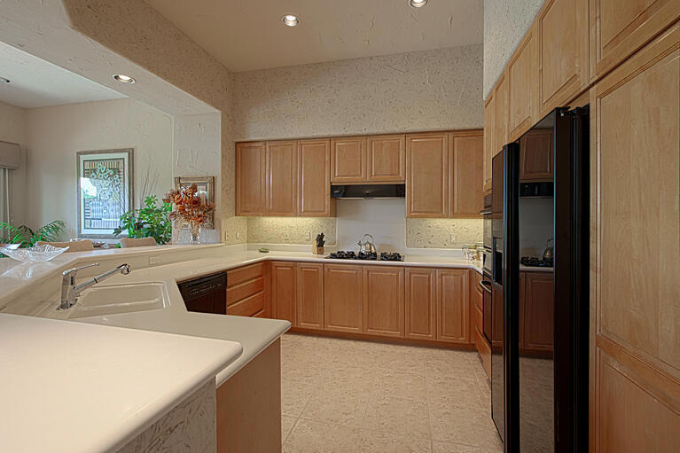 379 Tomahawk Drive - Photo 5