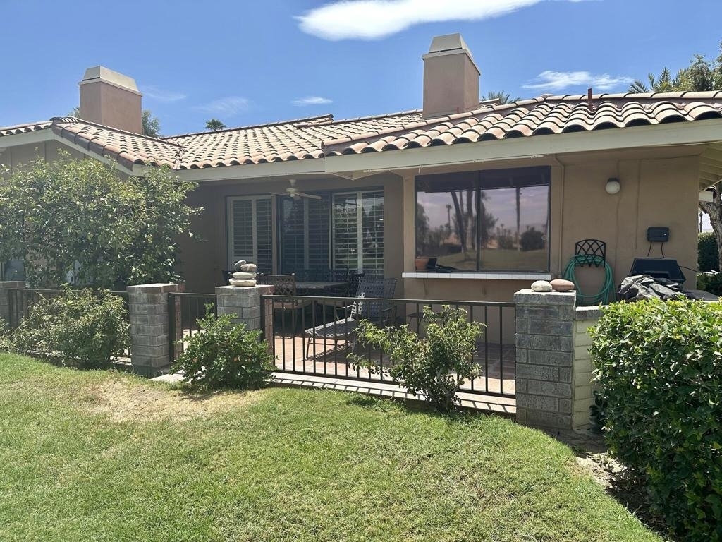 352 S Sierra Madre - Photo 2