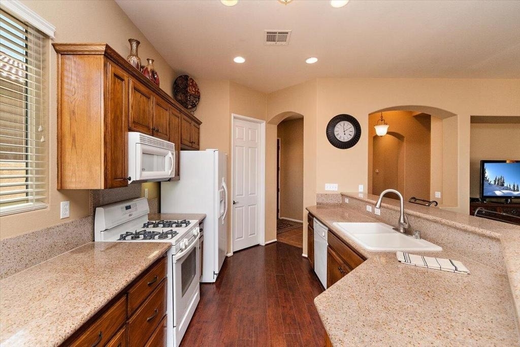 49580 Wayne Street - Photo 13