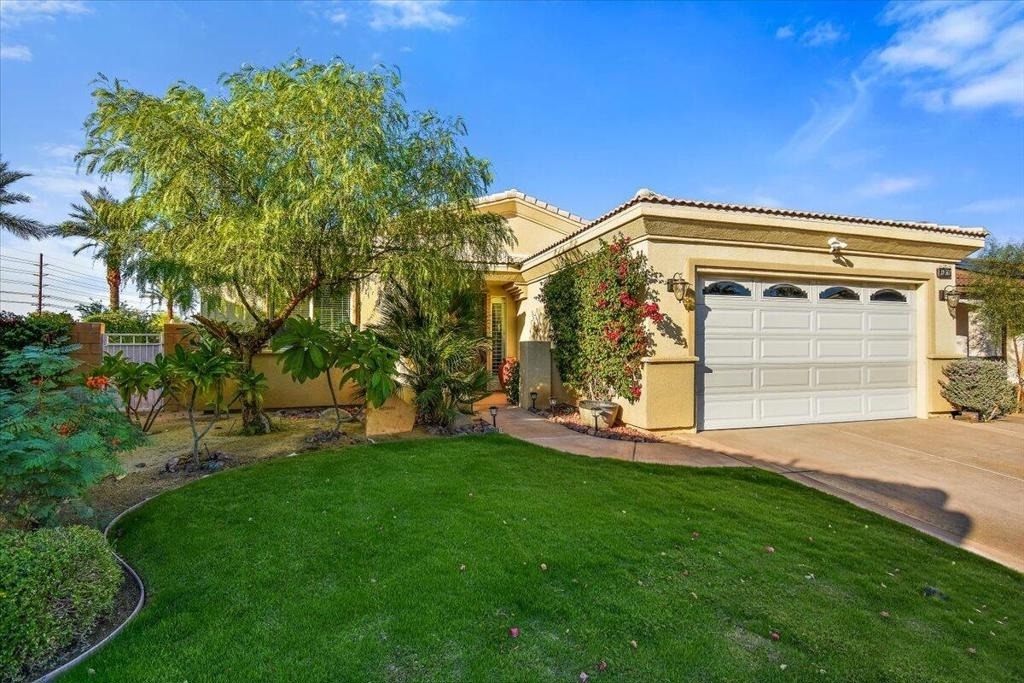 39561 Picasso Court - Photo 3