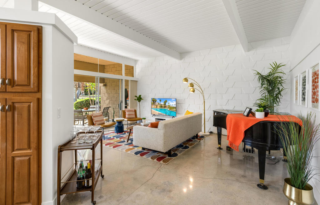 142 Sandpiper Street - Photo 3