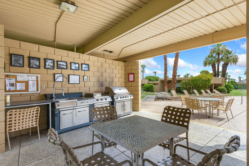 142 Sandpiper Street - Photo 33
