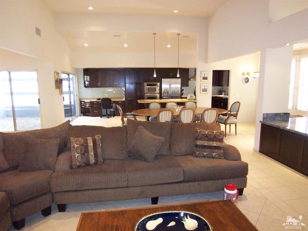 195 Desert Lakes Drive - Photo 3