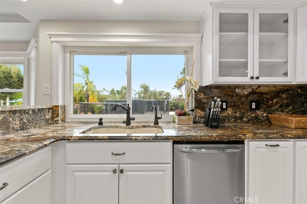 28682 Breckenridge Drive - Photo 14