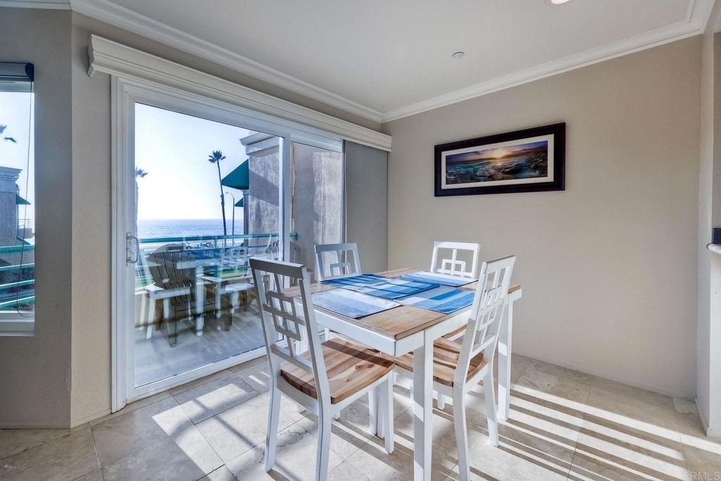400 N The Strand - Photo 1
