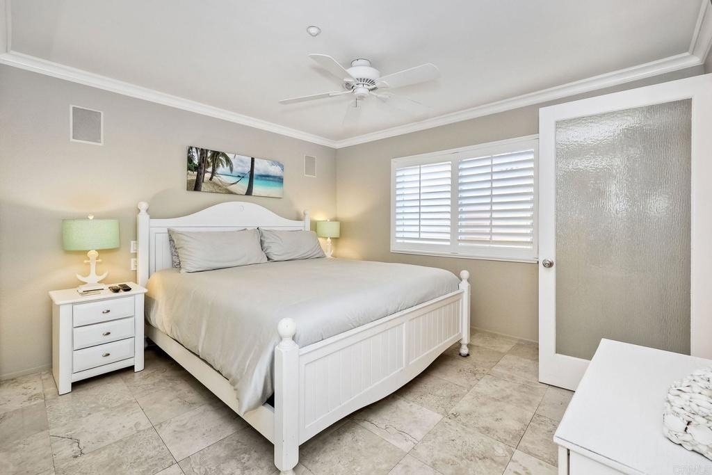 400 N The Strand - Photo 6