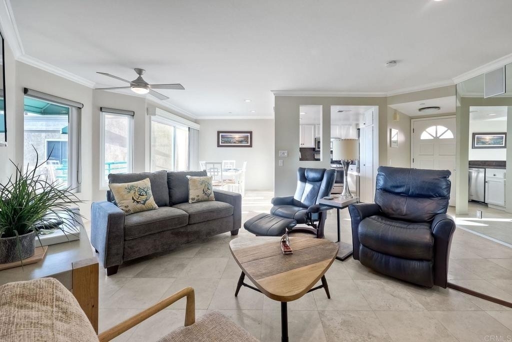 400 N The Strand - Photo 4